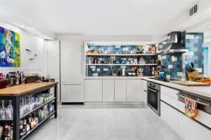 1401 S Ocean Dr, Hollywood, FL 33019, Sold 01/19/22