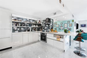 1401 S Ocean Dr, Hollywood, FL 33019, Sold 01/19/22