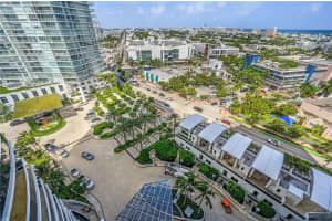 400 Alton Rd, Miami Beach, FL 33139, Sold 01/05/22
