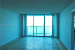 650 West Ave, Miami Beach, FL 33139, Sold 02/02/22