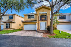 1031 N 12th Terrace, Hollywood, FL 33019, Sold 12/09/21