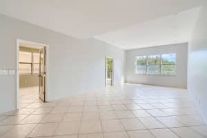 1031 N 12th Terrace, Hollywood, FL 33019, Sold 12/09/21