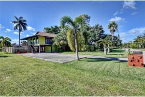 5346 Sunrise Blvd, Delray Beach, FL 33484, Sold 12/06/21