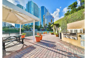 1915 Brickell Ave APT C1511, Miami, FL 33129, Sold 01/24/22