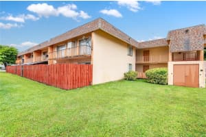 860 SW 129th Pl, Miami, FL 33184, Sold 11/16/21