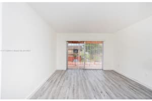 860 SW 129th Pl, Miami, FL 33184, Sold 11/16/21