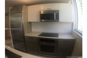 3301, 1300 Brickell Bay Dr #3505, Miami, FL 33131, Sold 01/06/22