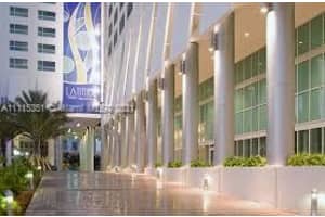 185 SW 7th St 12th floor, Miami, FL 33130, Sold 01/06/22