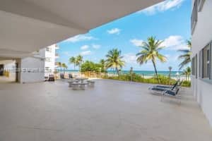 901 S Surf Rd, Hollywood, FL 33019, Sold 01/27/22