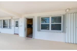 901 S Surf Rd, Hollywood, FL 33019, Sold 01/27/22