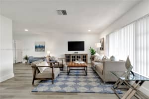 9503 NW 70th Pl, Tamarac, FL 33321, Sold 01/04/22