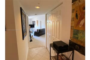 2033 SE 10th Ave, Fort Lauderdale, FL 33316, Sold 11/29/21