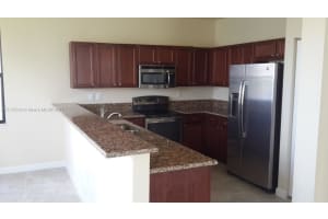 8630 W 33rd Ave, Hialeah, FL 33018, Sold 02/04/22