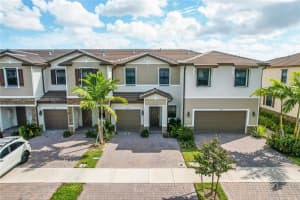 4654 Santa Cruz Way, Davie, FL 33314, Sold 12/07/21