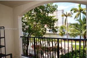 17100 N Bay Rd, Sunny Isles Beach, FL 33160, Sold 12/28/21