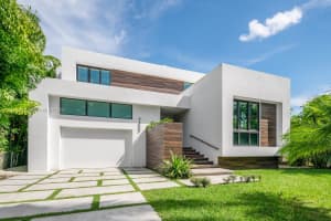 7333 Belle Meade Blvd, Miami, FL 33138, Sold 12/24/21