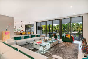 7333 Belle Meade Blvd, Miami, FL 33138, Sold 12/24/21
