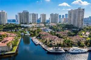 1522 Island Blvd, Aventura, FL 33160, Sold 08/15/22