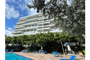 155 Ocean Ln Dr, Key Biscayne, FL 33149, Sold 12/29/21