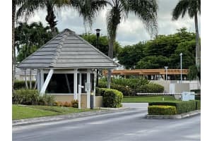 4750 NW 98th Pl, Doral, FL 33178, Sold 01/24/22