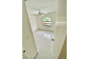 5532 W 27th Ave, Hialeah, FL 33016, Sold 12/09/21
