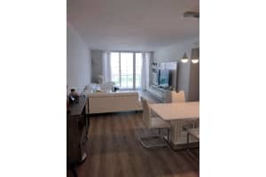 3001 S Ocean Dr, Hollywood, FL 33019, Sold 03/10/22
