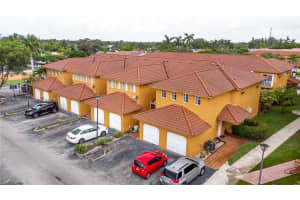 7533 NW 176th Terrace, Hialeah, FL 33015, Sold 12/09/21