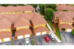 7533 NW 176th Terrace, Hialeah, FL 33015, Sold 12/09/21