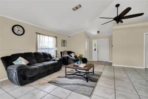 2721 Andes Way, St Cloud, FL 34769, Sold 01/14/22