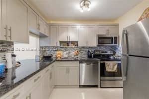 1665 Bay Rd, Miami Beach, FL 33139, Sold 05/31/22