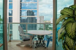 350 SE 2nd St, Fort Lauderdale, FL 33301, Sold 03/21/22