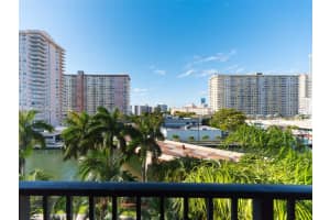 17150 N Bay Rd, Sunny Isles Beach, FL 33160, Sold 04/19/22