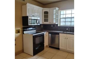 462 Golden Isles Dr, Hallandale Beach, FL 33009, Sold 04/08/22