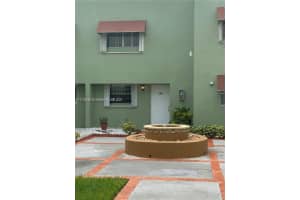 11071 NW 7th St, Miami, FL 33172, Sold 12/10/21