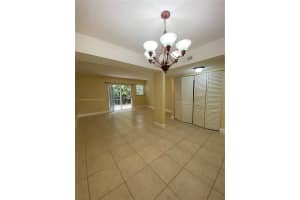 11071 NW 7th St, Miami, FL 33172, Sold 12/10/21