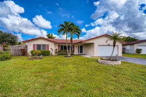 10645 NW 42nd Dr, Coral Springs, FL 33065, Sold 02/17/22