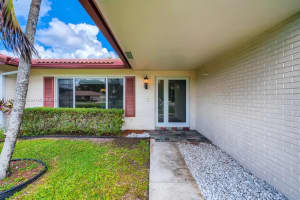 10645 NW 42nd Dr, Coral Springs, FL 33065, Sold 02/17/22