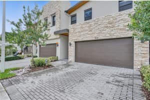 10418 NW 78th Terrace, Doral, FL 33178, Sold 12/22/21