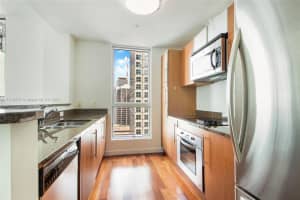 300 S Biscayne Blvd, Miami, FL 33131, Sold 03/24/22