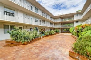 1698 Jefferson Ave, Miami Beach, FL 33139, Sold 04/18/22