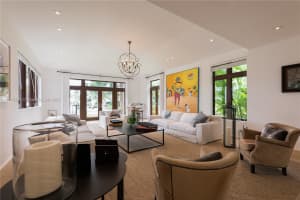 2767 Sunset Dr, Miami Beach, FL 33140, Sold 04/25/22