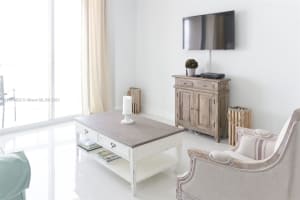 19370 Collins Ave, Sunny Isles Beach, FL 33160, Sold 01/24/22