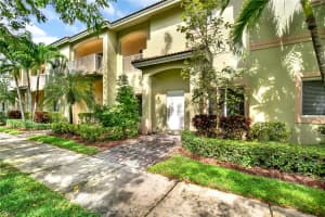 1632 SE 23rd Path, Homestead, FL 33035, Sold 01/03/22