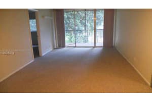 5090 SW 64th Ave, Davie, FL 33314, Sold 03/02/22
