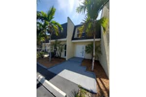 523 SW 1st Ct, Boynton Beach, FL 33435, Sold 03/08/22