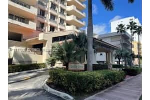 6422 Collins Ave, Miami Beach, FL 33141, Sold 03/28/22