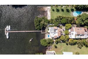 3495 Main Hwy, Miami, FL 33133, Sold 02/08/22