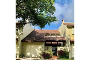 3638 Alcantara Ave, Doral, FL 33178, Sold 01/07/22