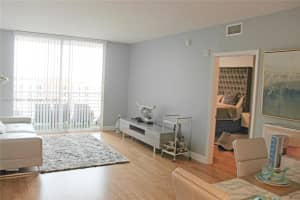 18800 NE 29th Ave, Miami, FL 33180, Sold 03/04/22