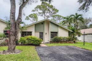 3841 Arelia Dr, Delray Beach, FL 33445, Sold 12/20/21